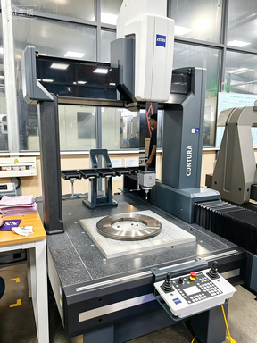 5‑axis simultaneous machining center